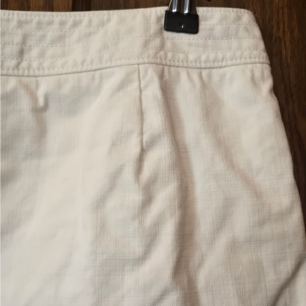 J CREW RARE VINTAGE Ivory Skirt with Malibu Beach Surfing Scene Print - Picture 8 of 11